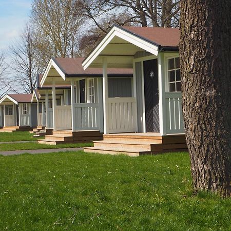 Skara Stads-Camping & Stugby Экстерьер фото