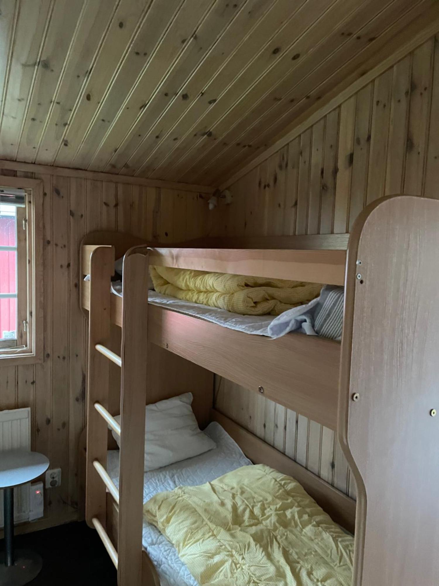 Skara Stads-Camping & Stugby Экстерьер фото