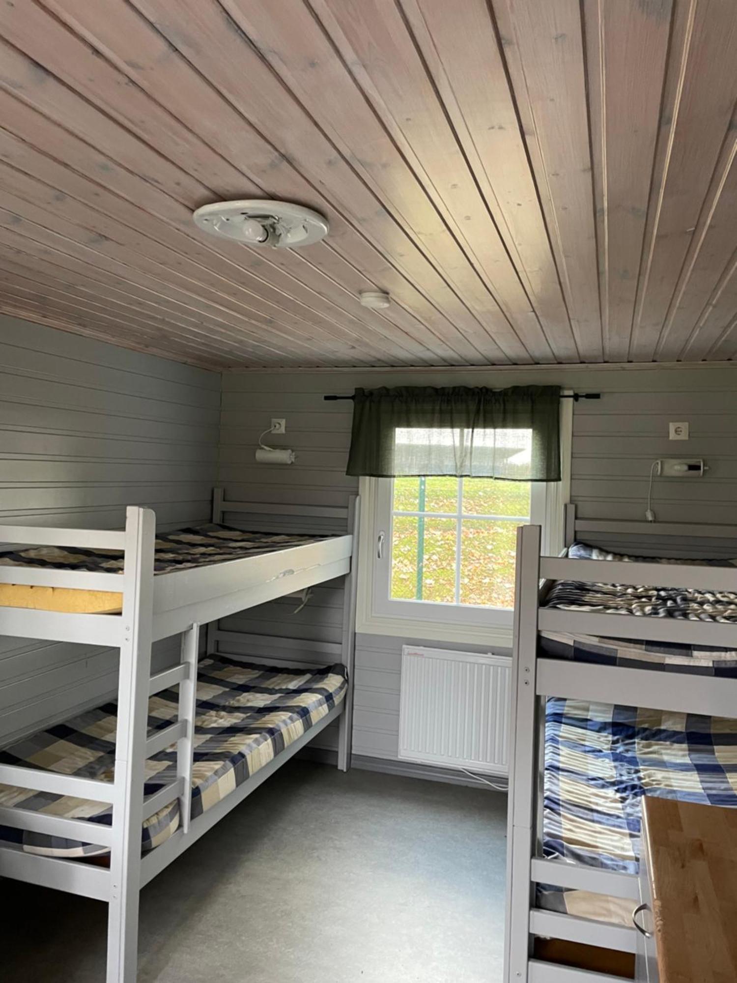 Skara Stads-Camping & Stugby Экстерьер фото